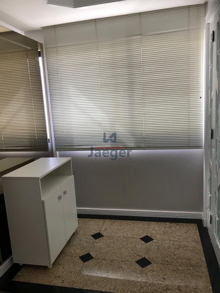 Apartamento à venda com 3 quartos, 190m² - Foto 9