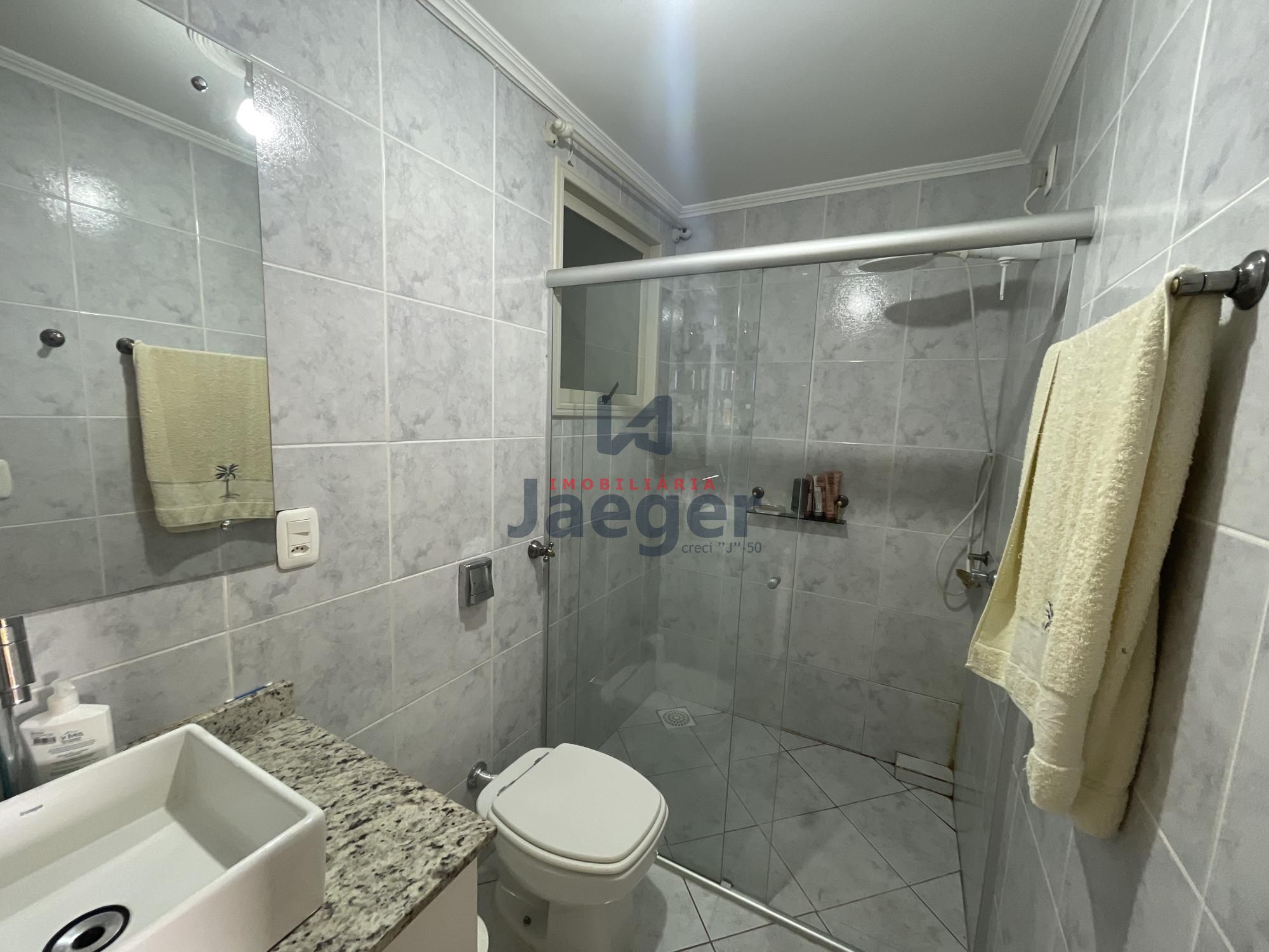 Apartamento à venda com 3 quartos, 115m² - Foto 11