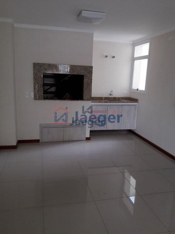 Apartamento à venda com 3 quartos, 148m² - Foto 3