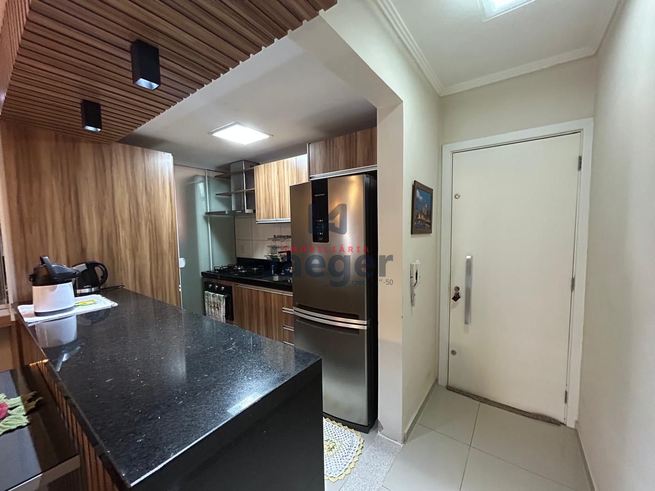 Apartamento à venda com 3 quartos, 96m² - Foto 3