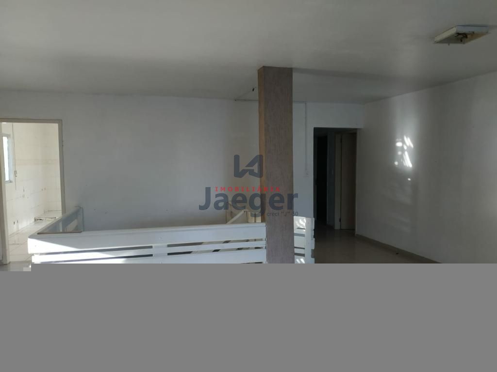 Casa à venda com 4 quartos, 260m² - Foto 4