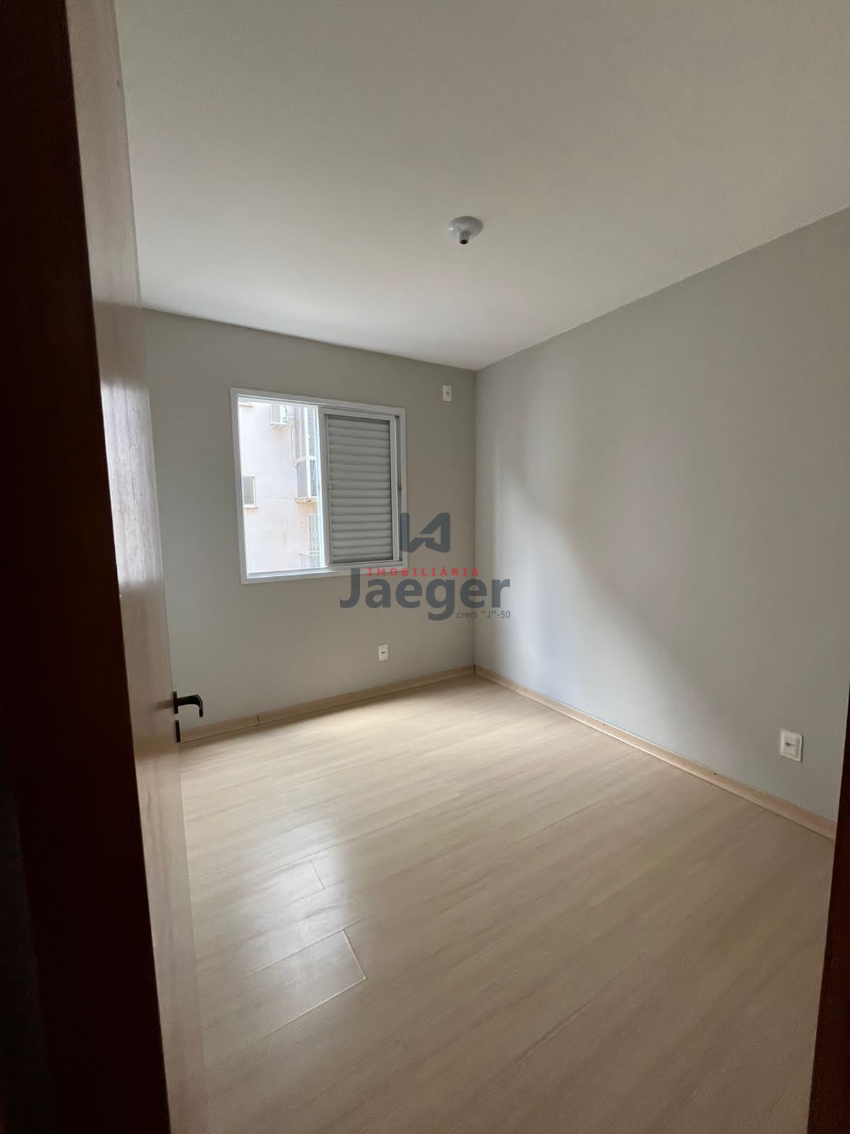 Apartamento à venda com 2 quartos, 45m² - Foto 3