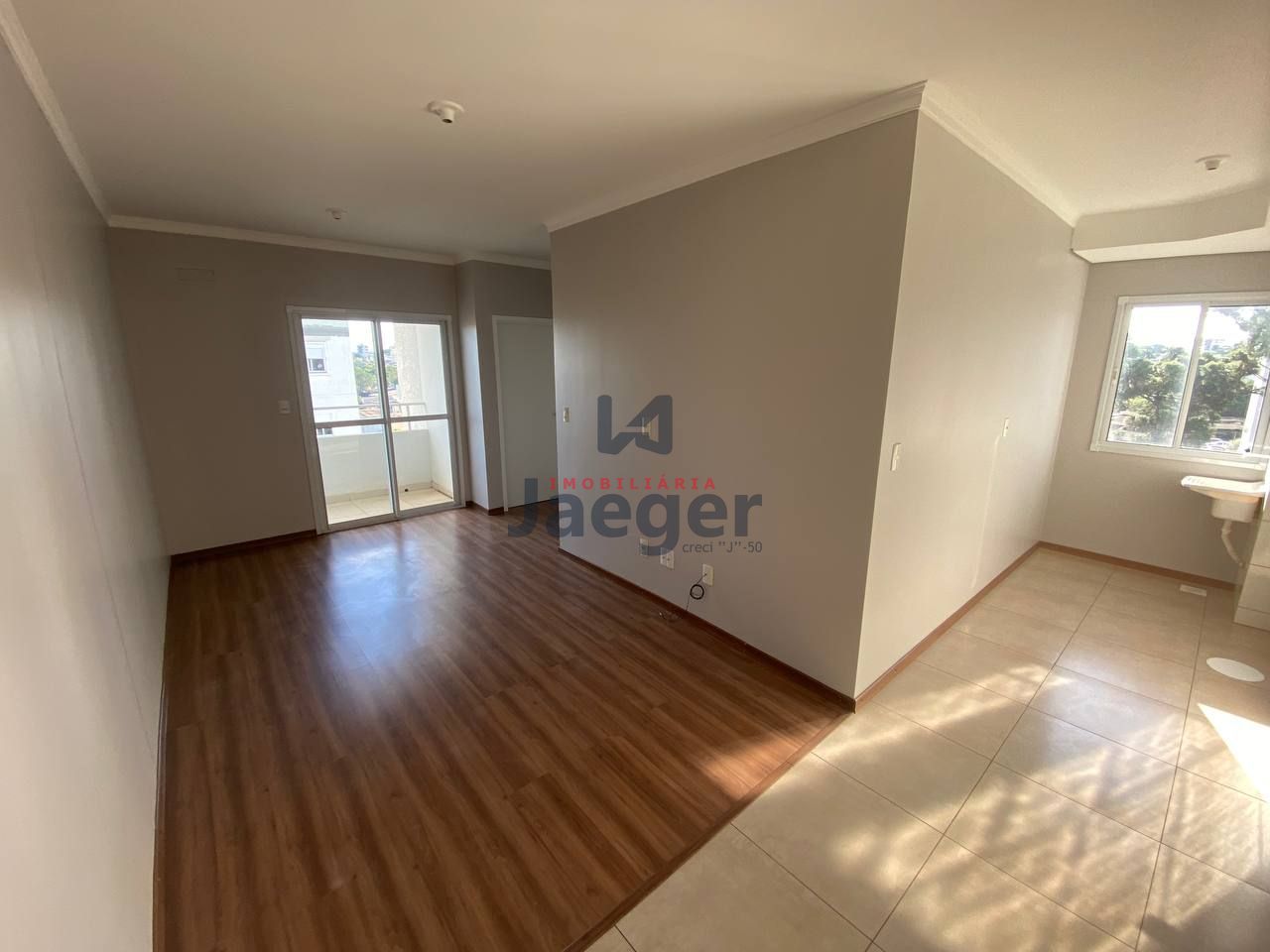 Apartamento à venda com 2 quartos, 54m² - Foto 2