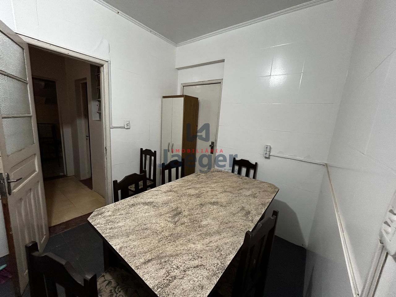 Apartamento à venda com 3 quartos, 120m² - Foto 4