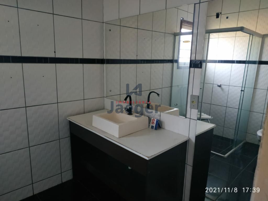 Casa à venda com 4 quartos, 260m² - Foto 18