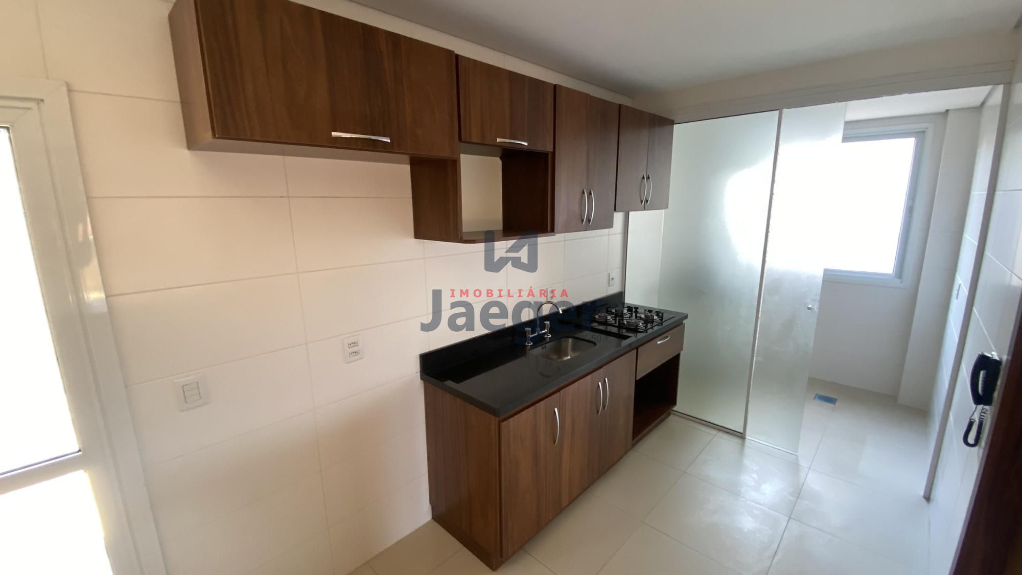 Apartamento à venda com 3 quartos, 176m² - Foto 6