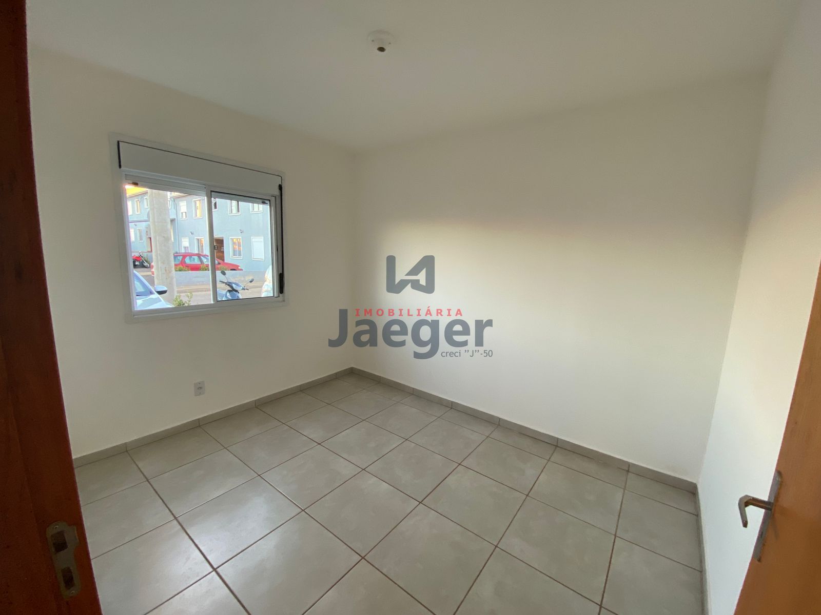 Apartamento à venda com 2 quartos, 44m² - Foto 4