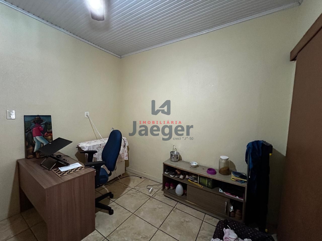 Casa à venda com 3 quartos, 192m² - Foto 4