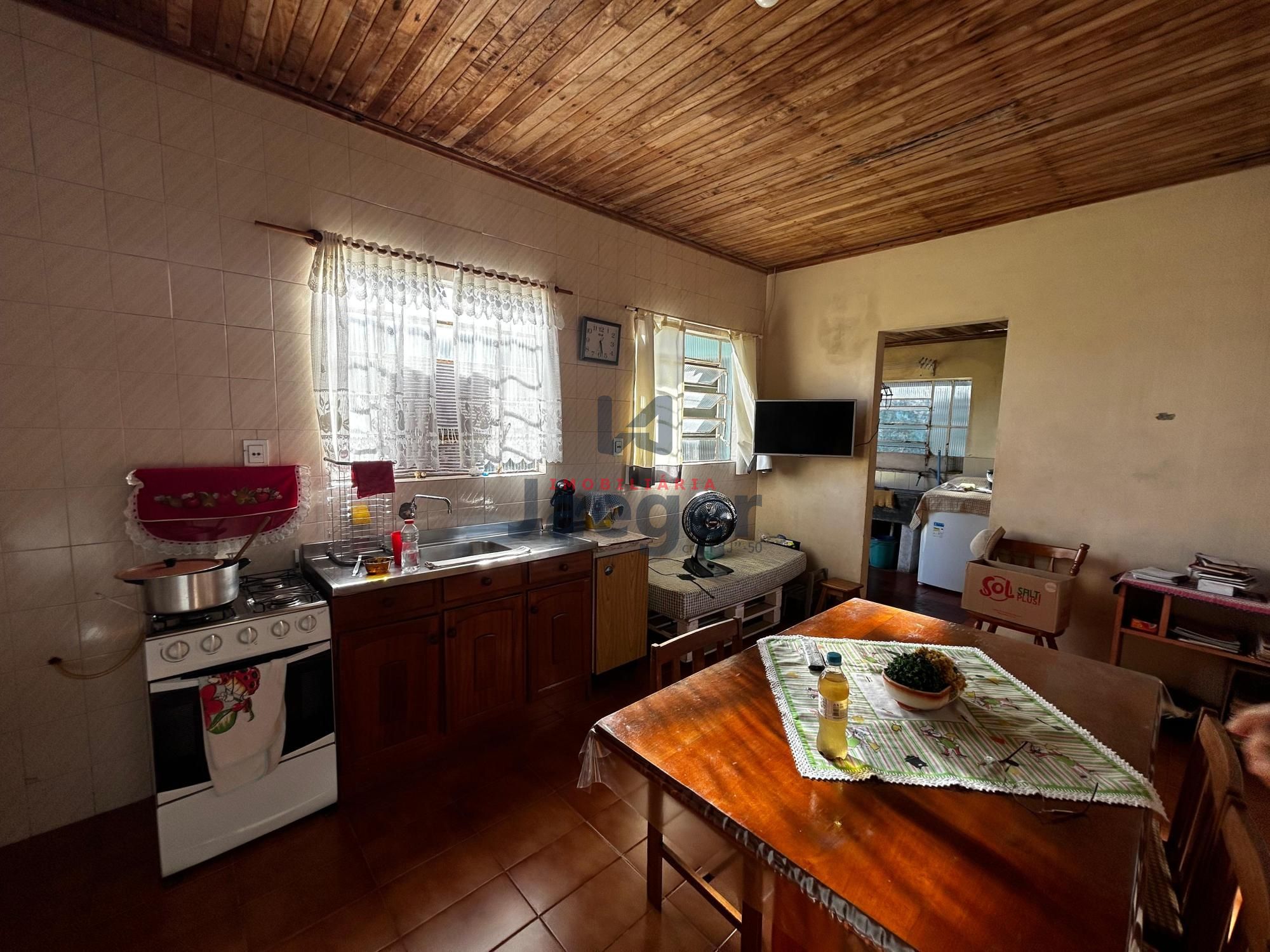 Casa, 3 quartos, 169 m² - Foto 2