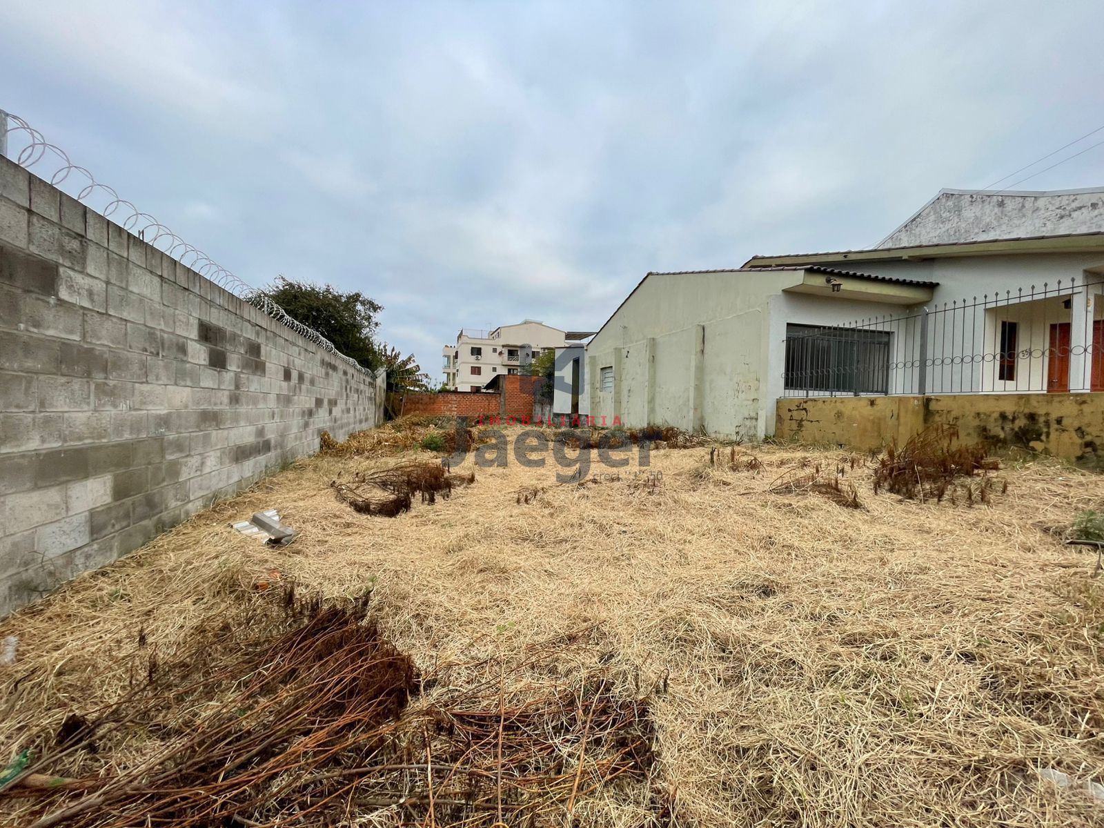 Terreno, 300 m² - Foto 1