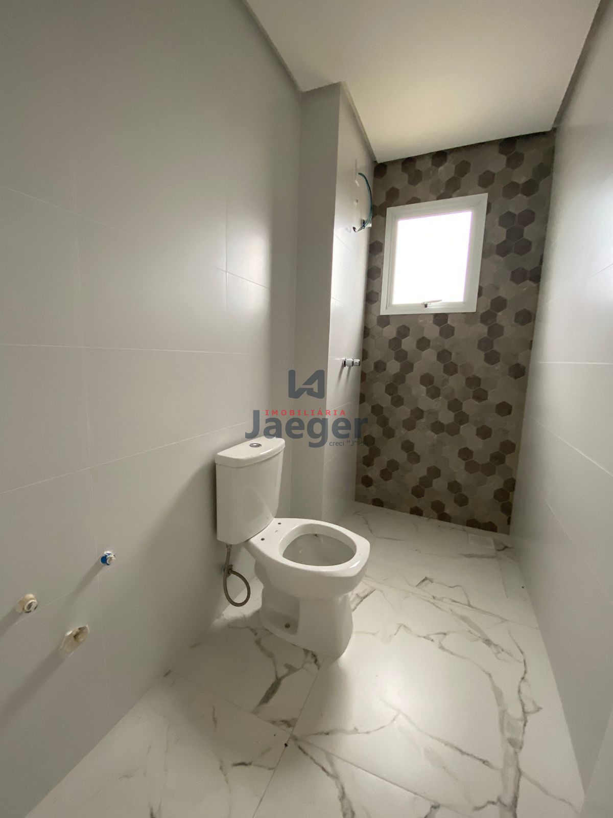 Apartamento à venda com 2 quartos, 65m² - Foto 10