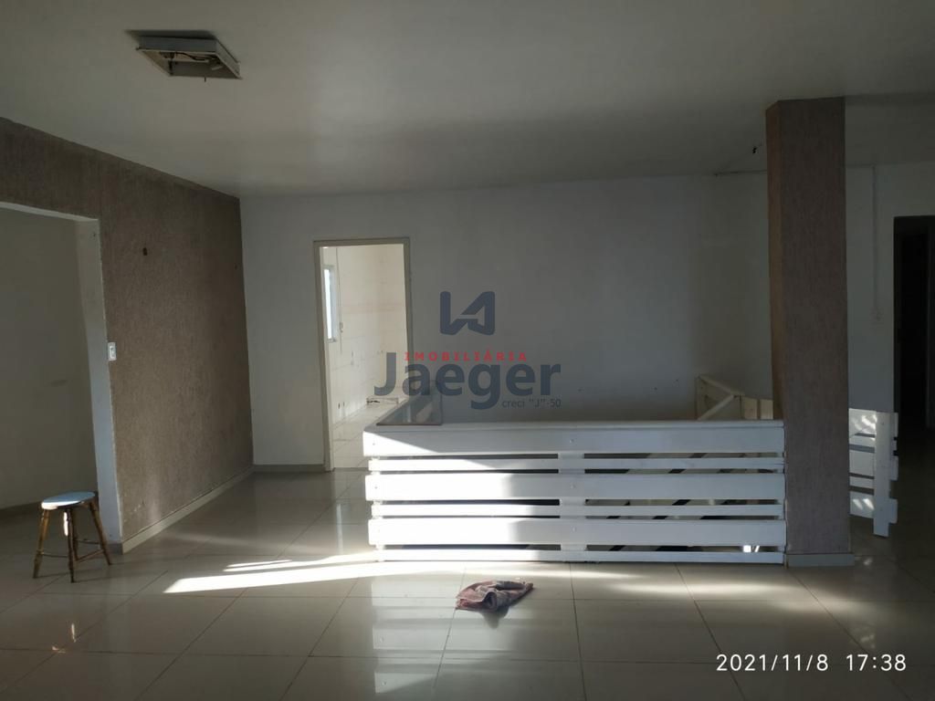 Casa à venda com 4 quartos, 260m² - Foto 21