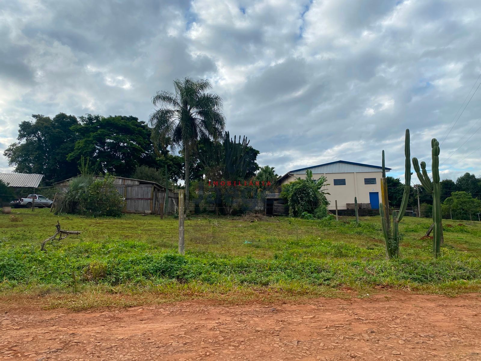 Terreno, 300 m² - Foto 1