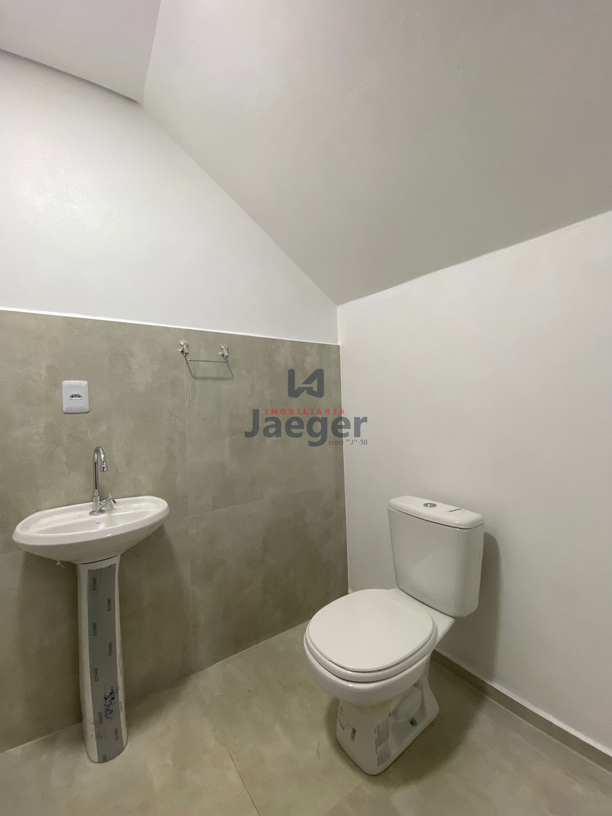 Conjunto Comercial-Sala para alugar com 1 quarto, 195m² - Foto 7