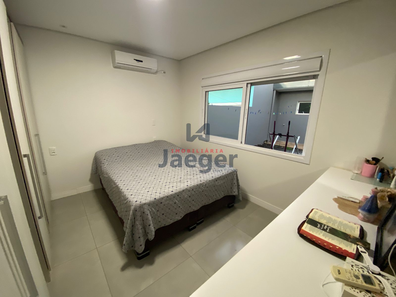 Casa à venda com 3 quartos, 140m² - Foto 8