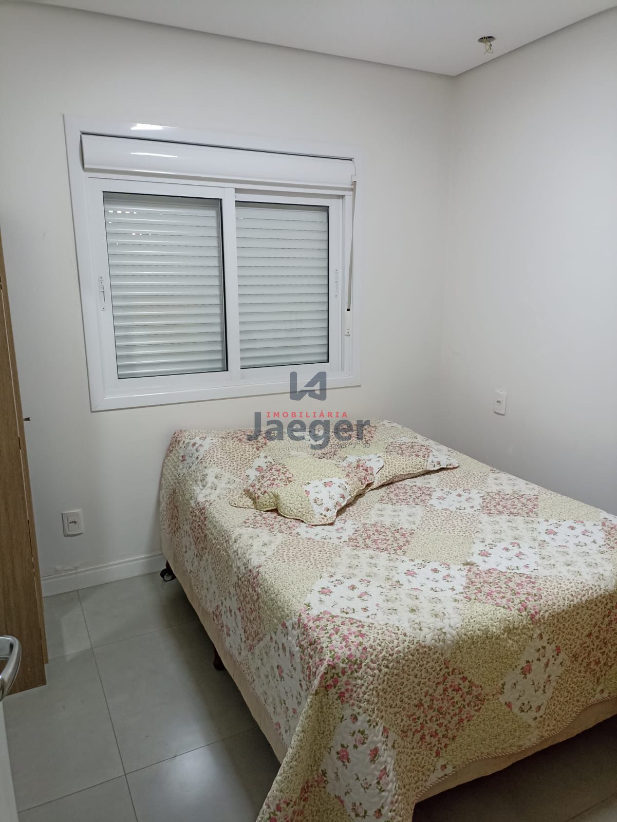 Casa à venda com 3 quartos, 140m² - Foto 10