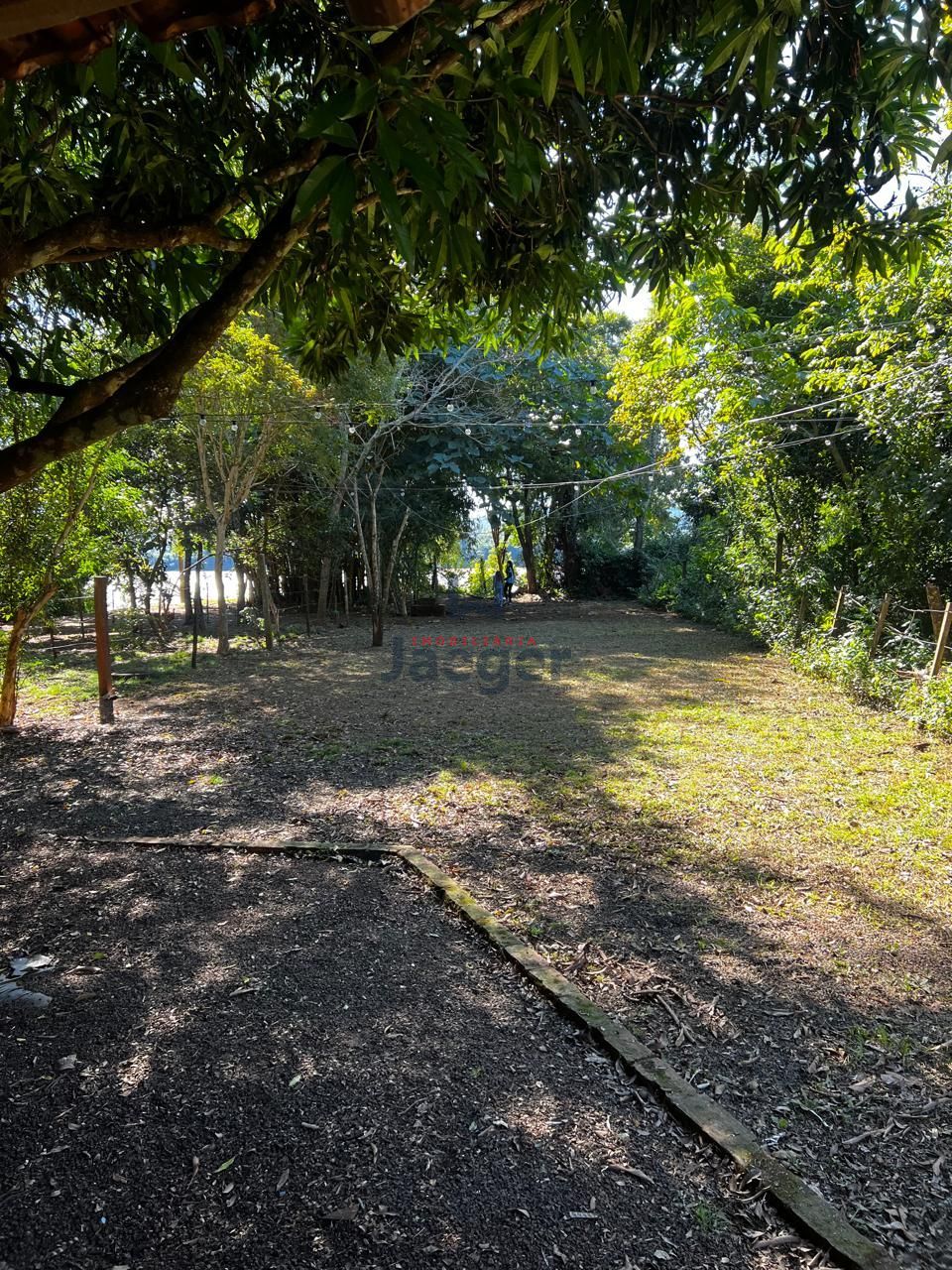 Sítio, 1250 m² - Foto 1