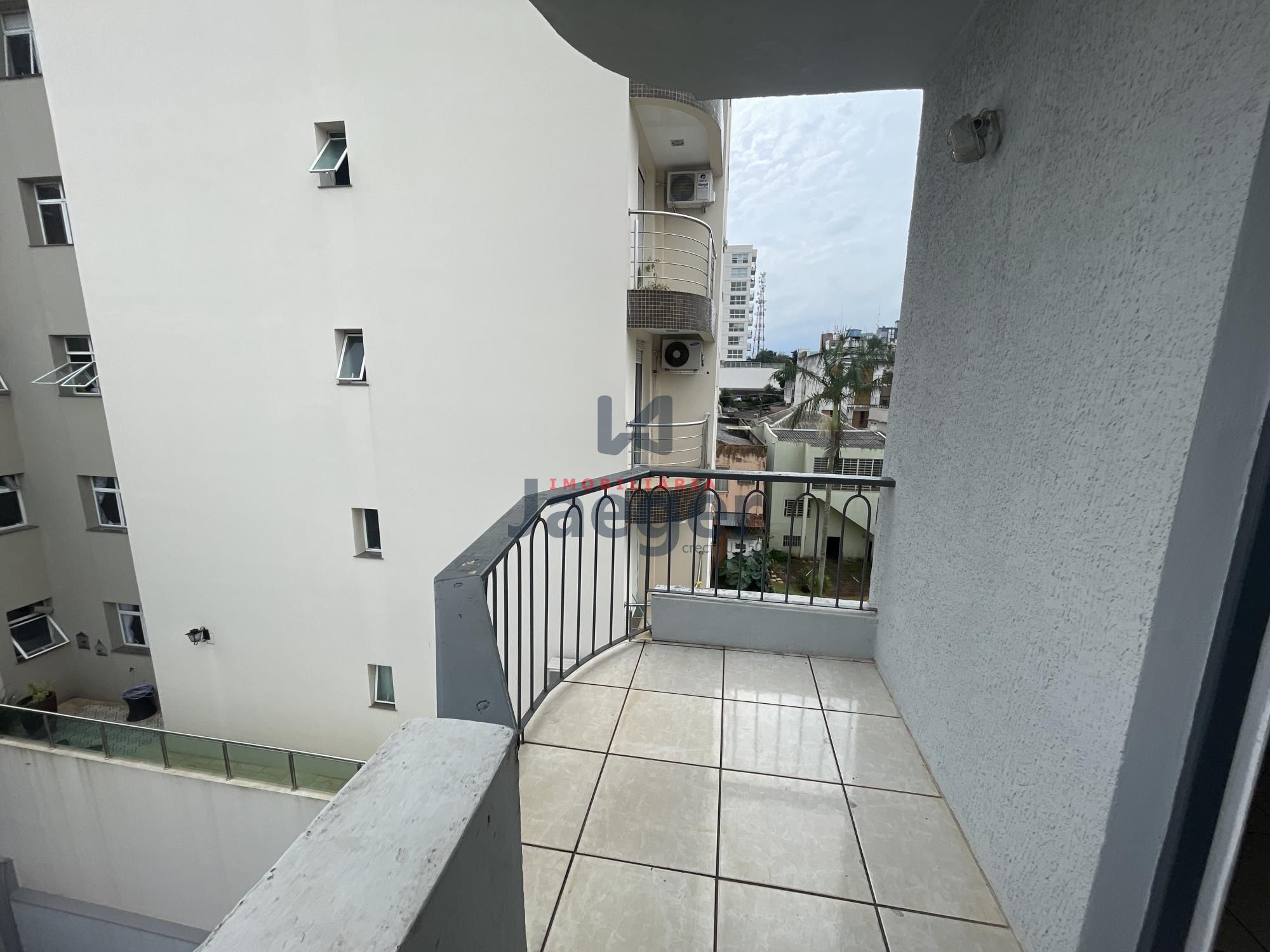 Apartamento à venda e aluguel com 2 quartos, 78m² - Foto 9