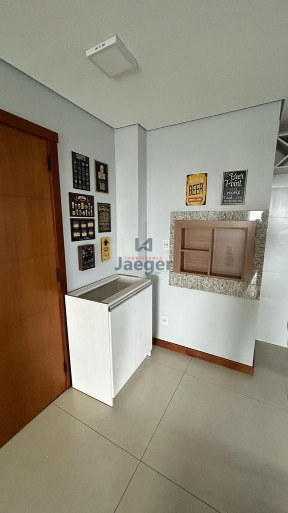 Apartamento à venda com 3 quartos, 126m² - Foto 7