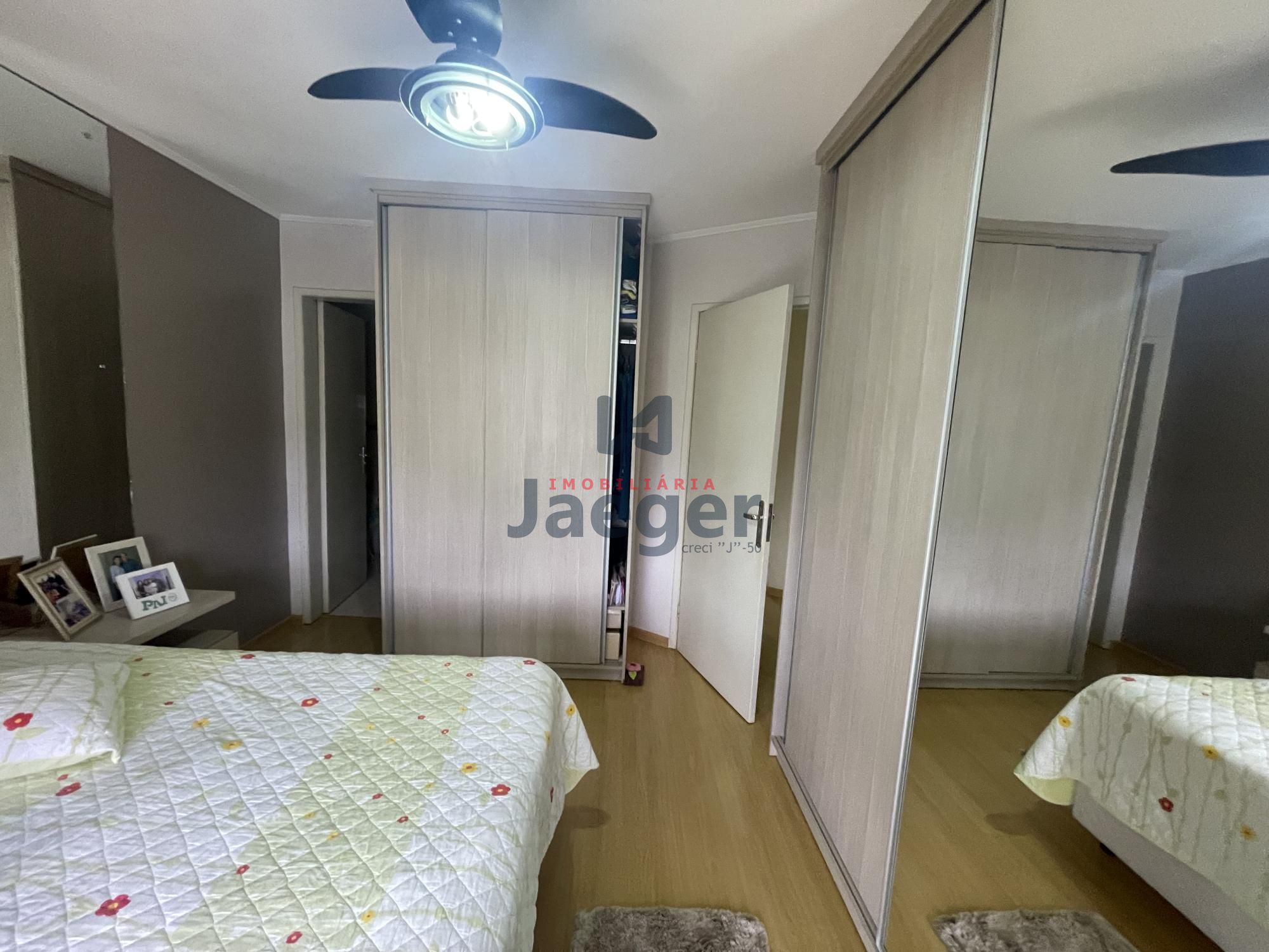 Apartamento à venda com 3 quartos, 124m² - Foto 11