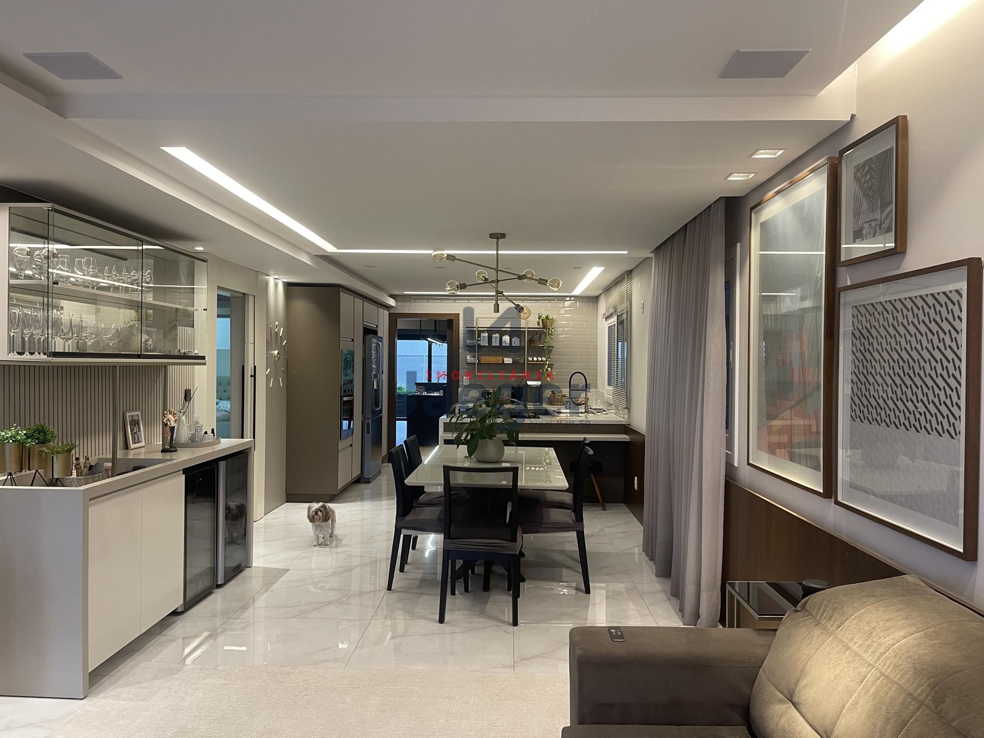 Casa, 3 quartos, 175 m² - Foto 1