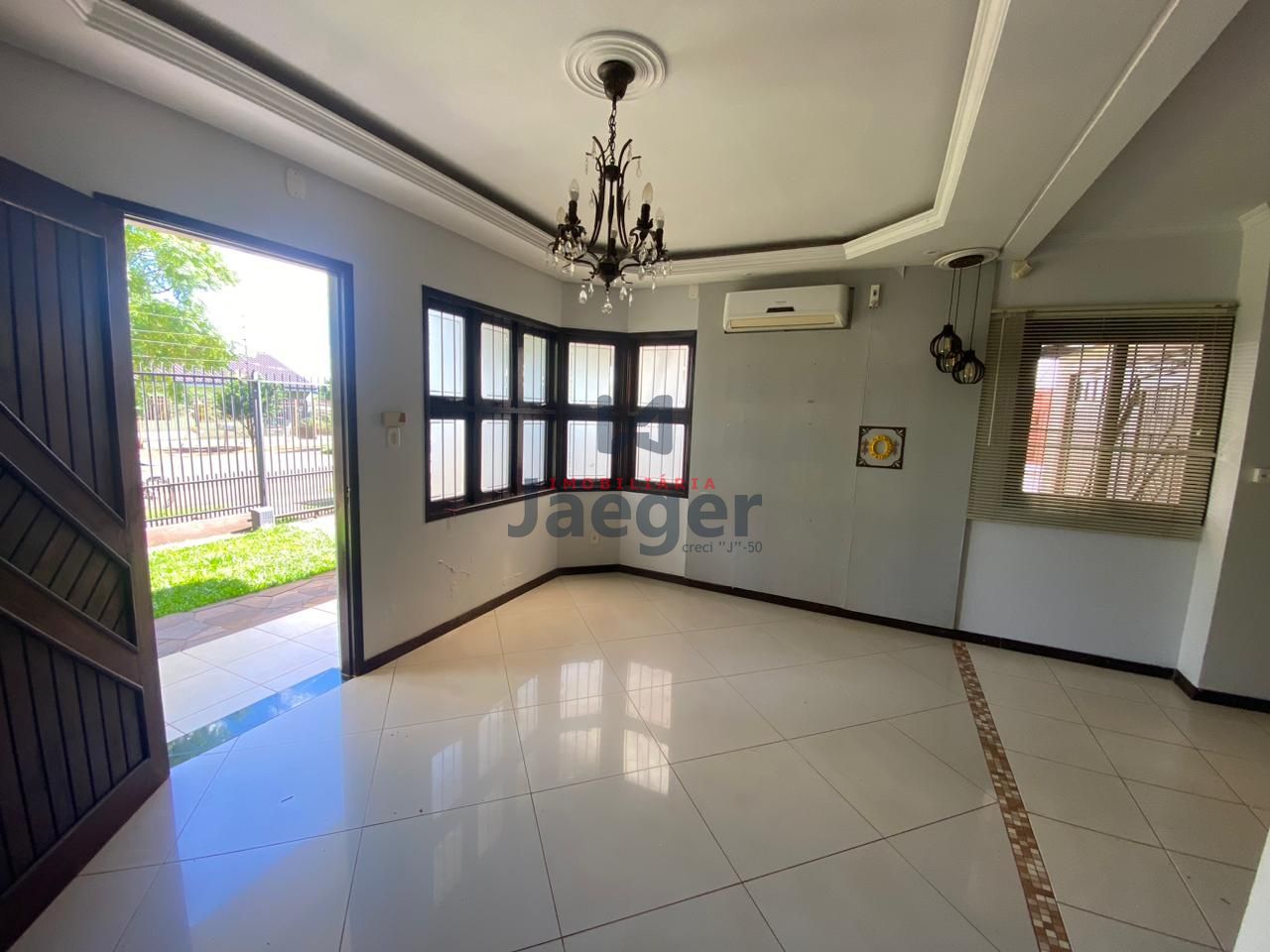 Casa, 3 quartos, 136 m² - Foto 2