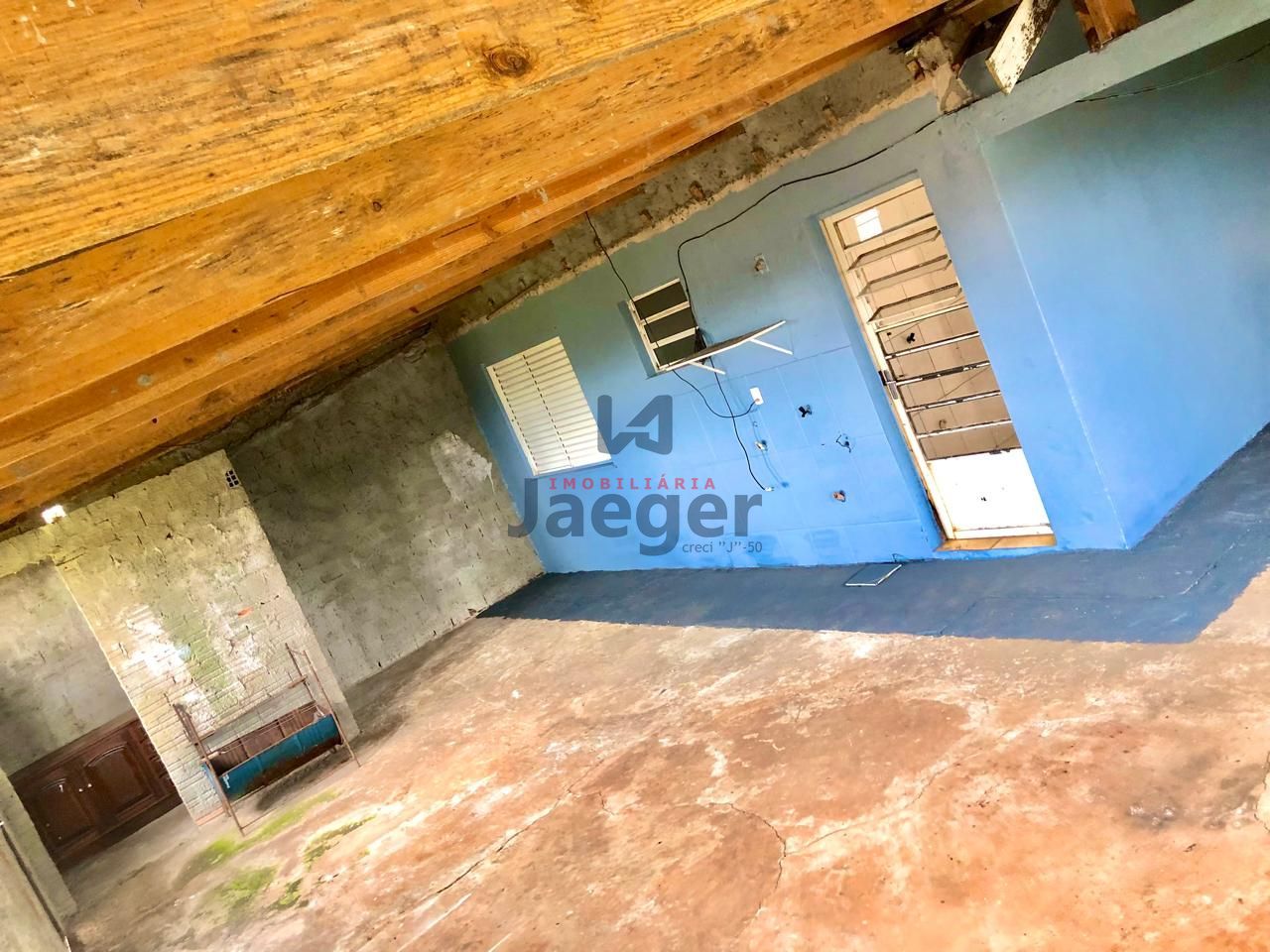 Casa à venda com 2 quartos, 65m² - Foto 9