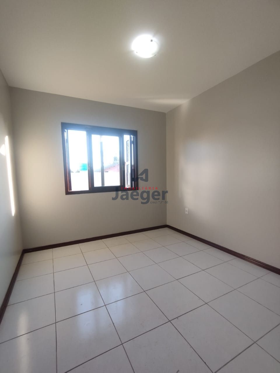 Casa à venda com 3 quartos, 113m² - Foto 11