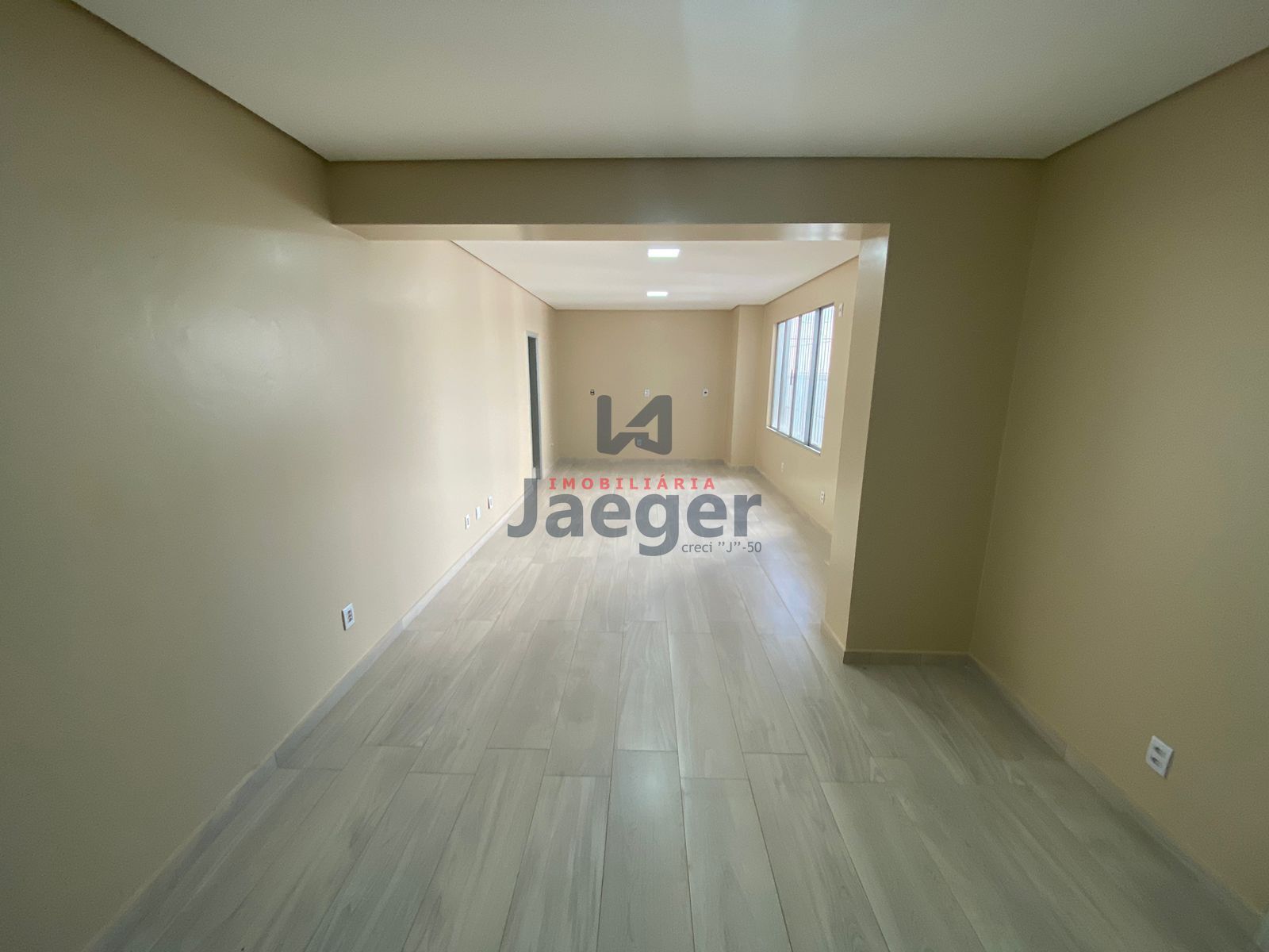 Conjunto Comercial-Sala à venda e aluguel com 1 quarto, 50m² - Foto 3