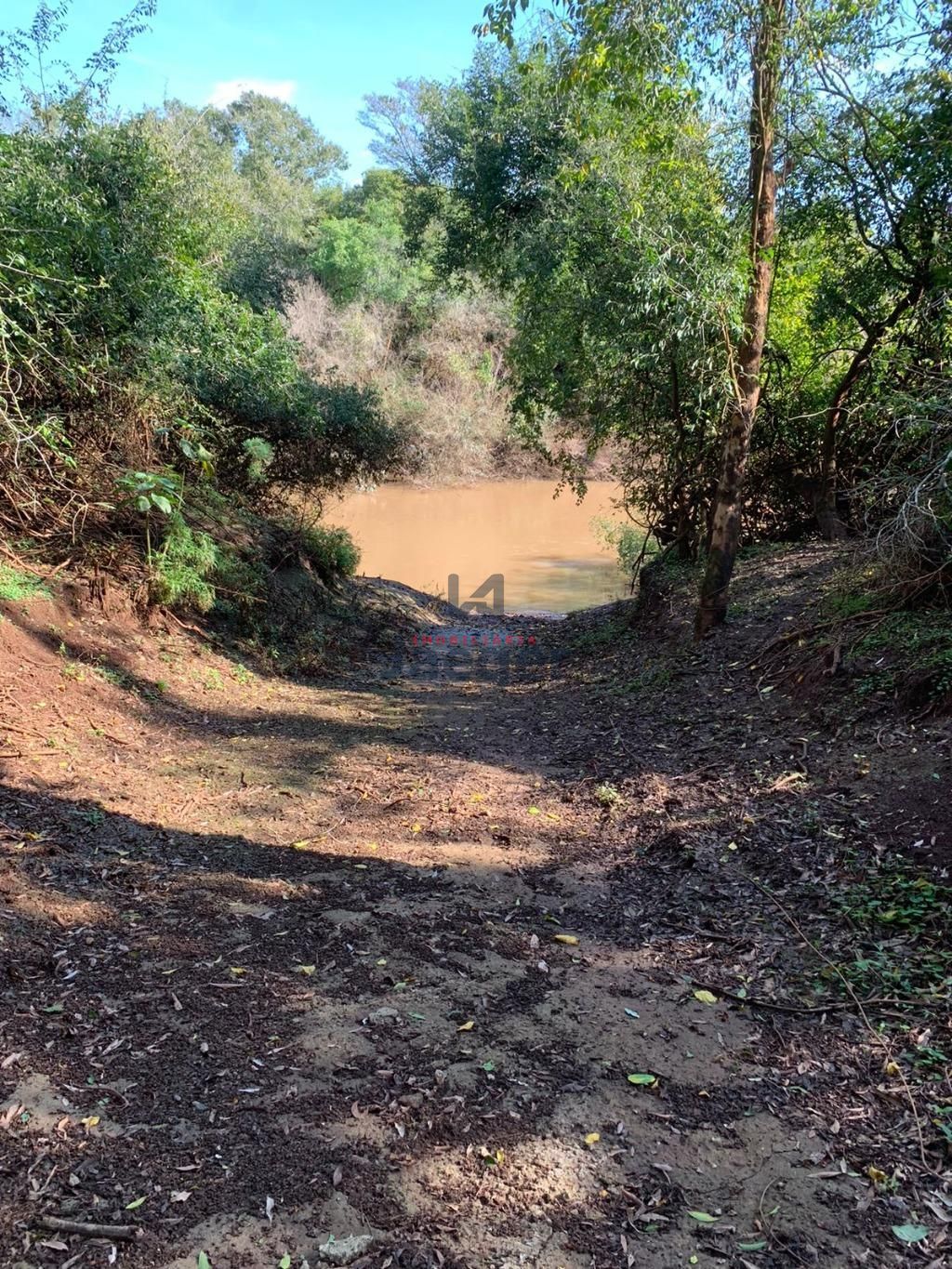 Fazenda à venda com 2 quartos, 89999m² - Foto 8