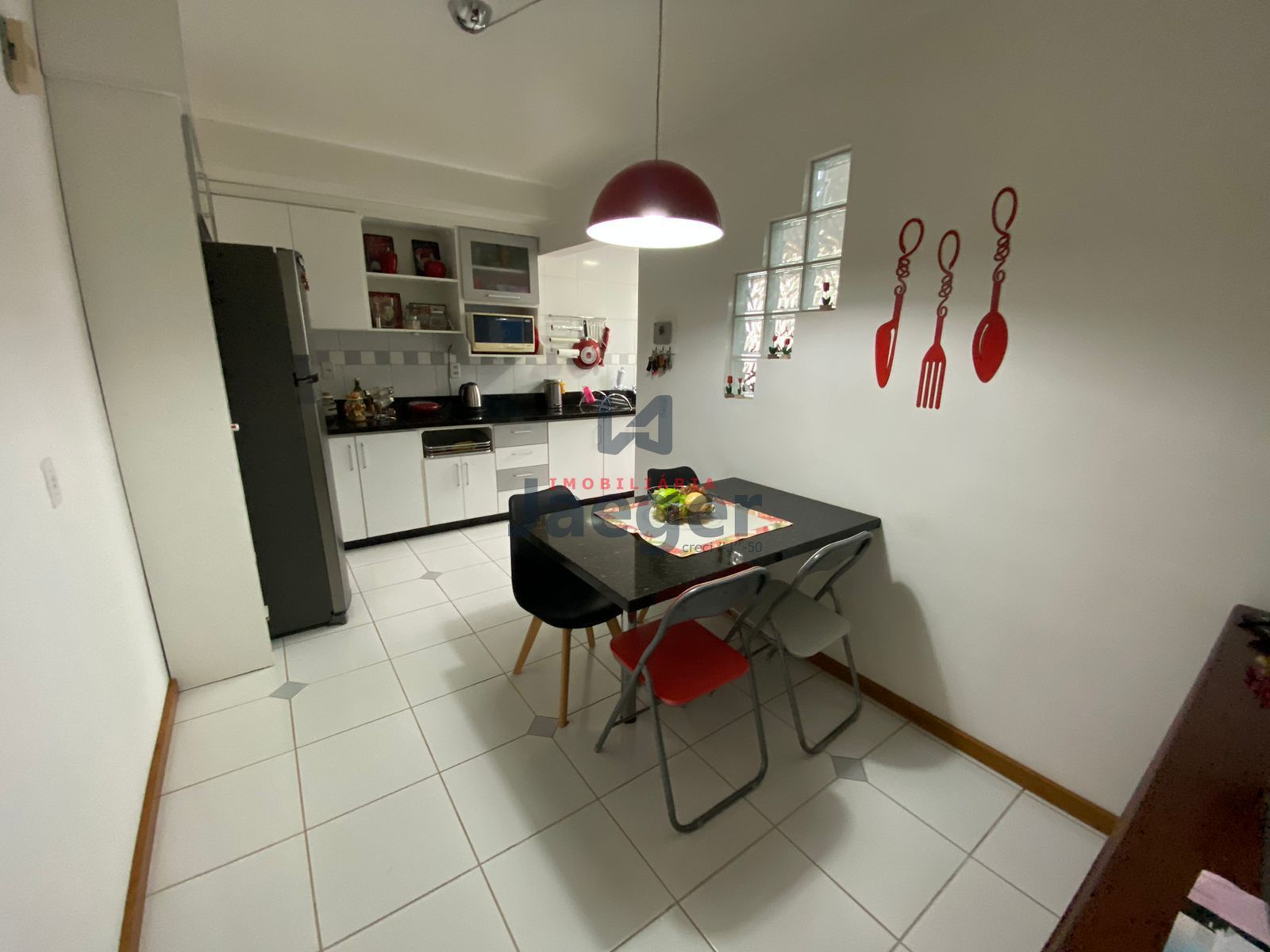 Apartamento à venda com 3 quartos, 125m² - Foto 7