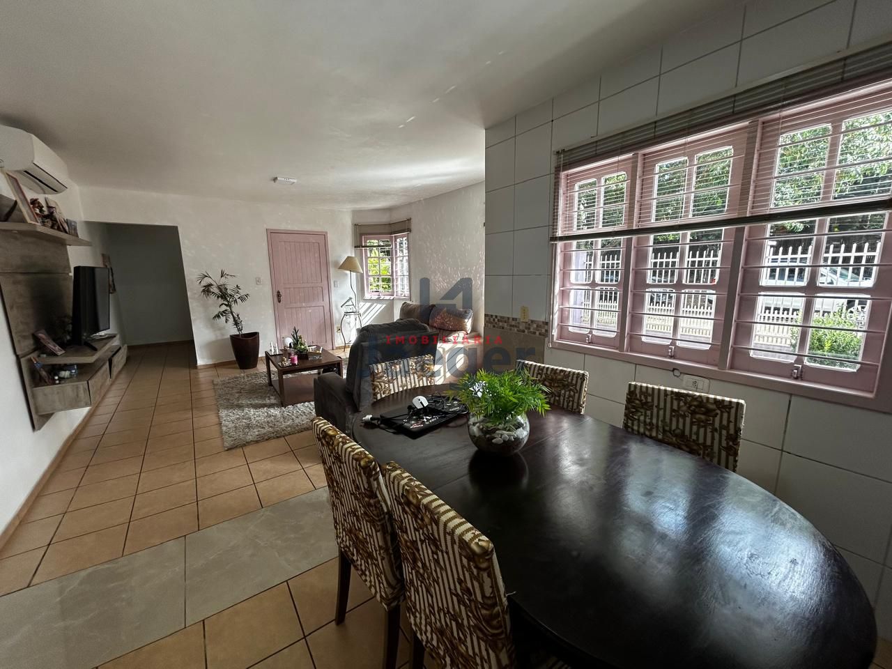 Casa à venda com 2 quartos, 140m² - Foto 10