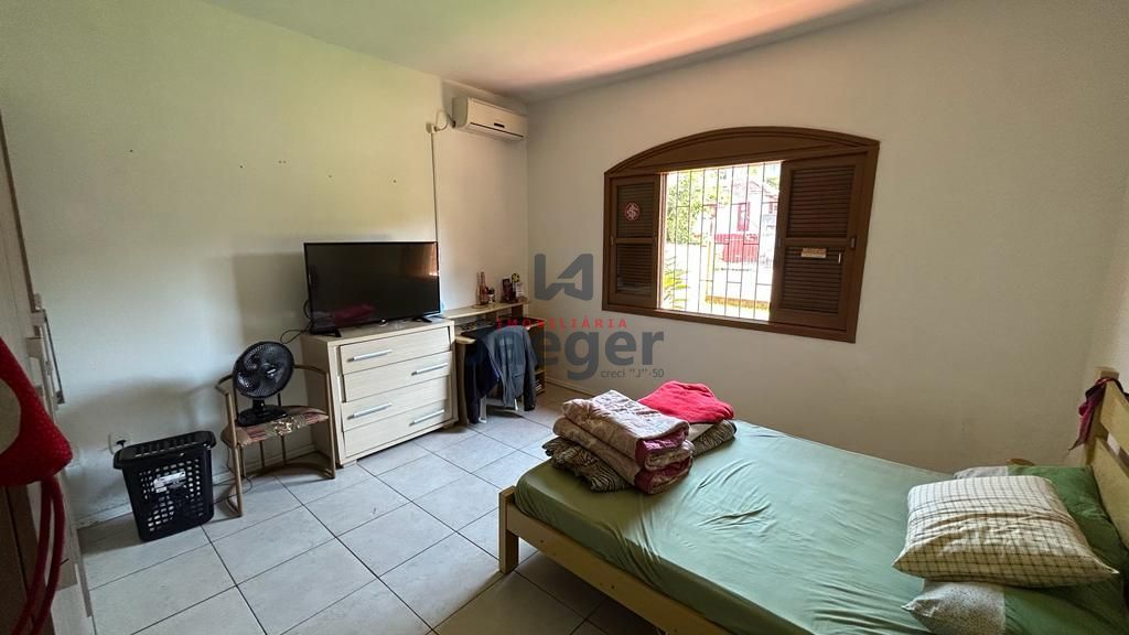 Casa à venda com 3 quartos, 132m² - Foto 11