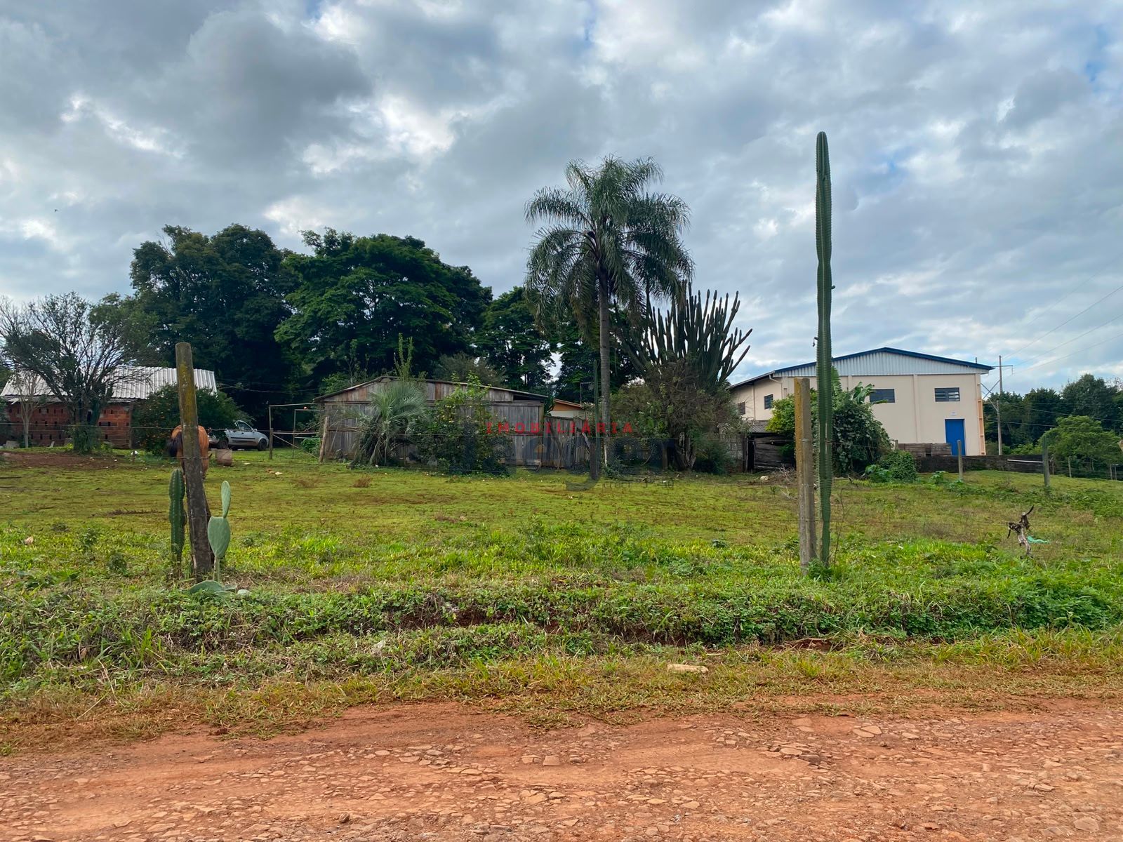 Terreno, 300 m² - Foto 1