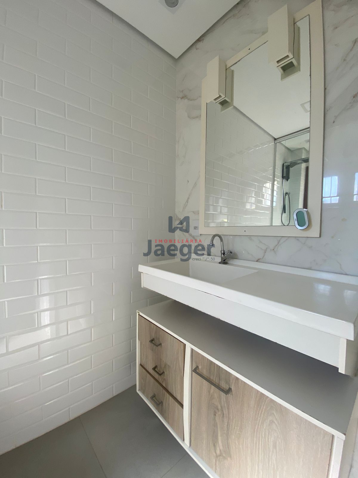 Apartamento à venda e aluguel com 3 quartos, 126m² - Foto 9