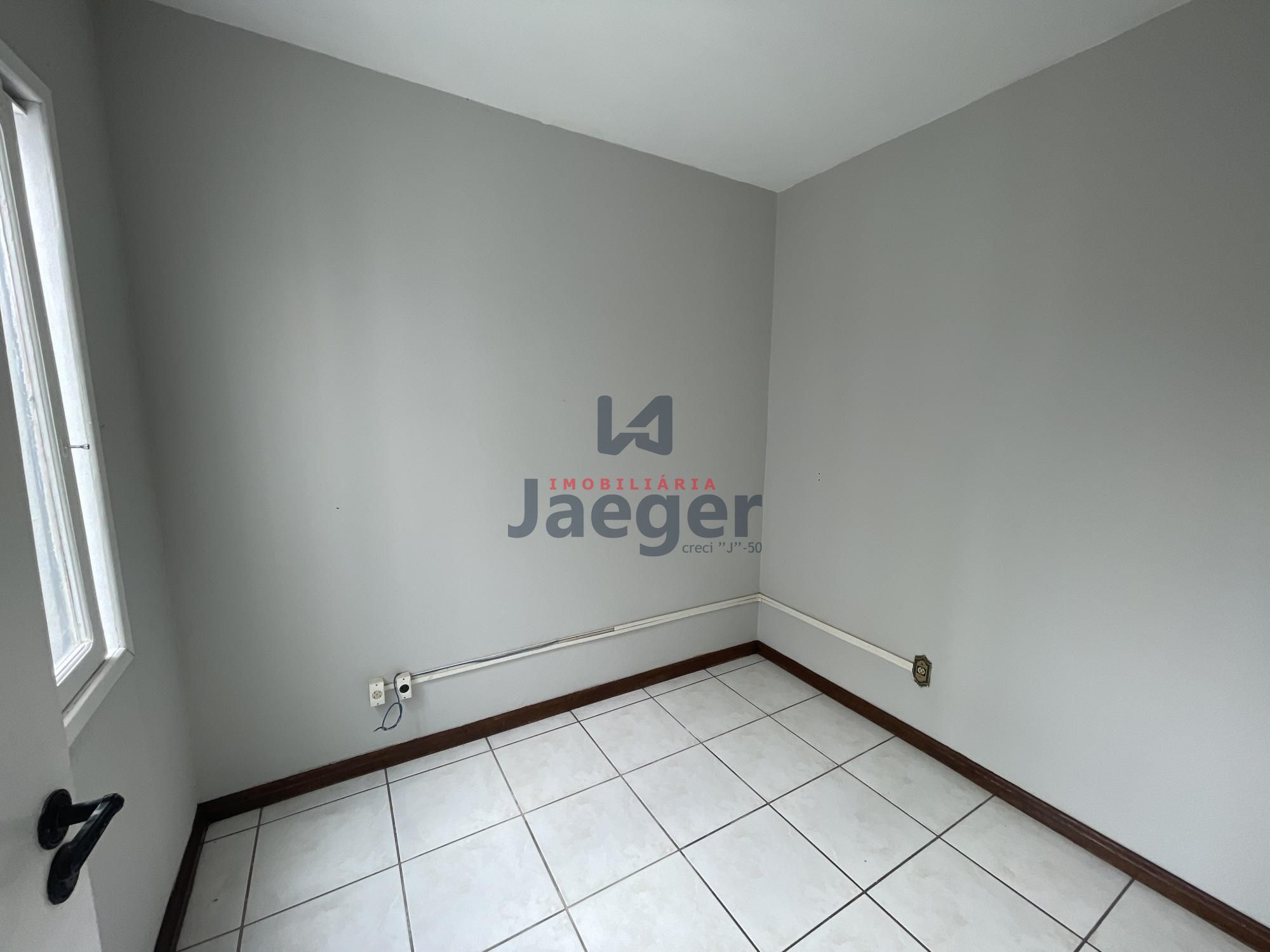 Apartamento à venda com 2 quartos, 78m² - Foto 9