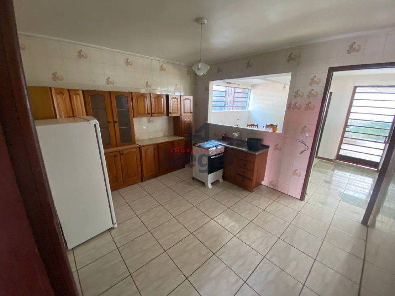 Casa, 3 quartos, 272 m² - Foto 2