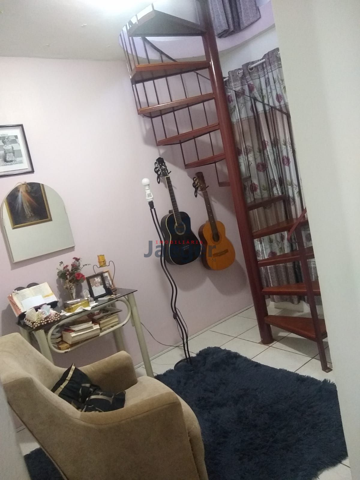 Sobrado à venda com 3 quartos, 227m² - Foto 4