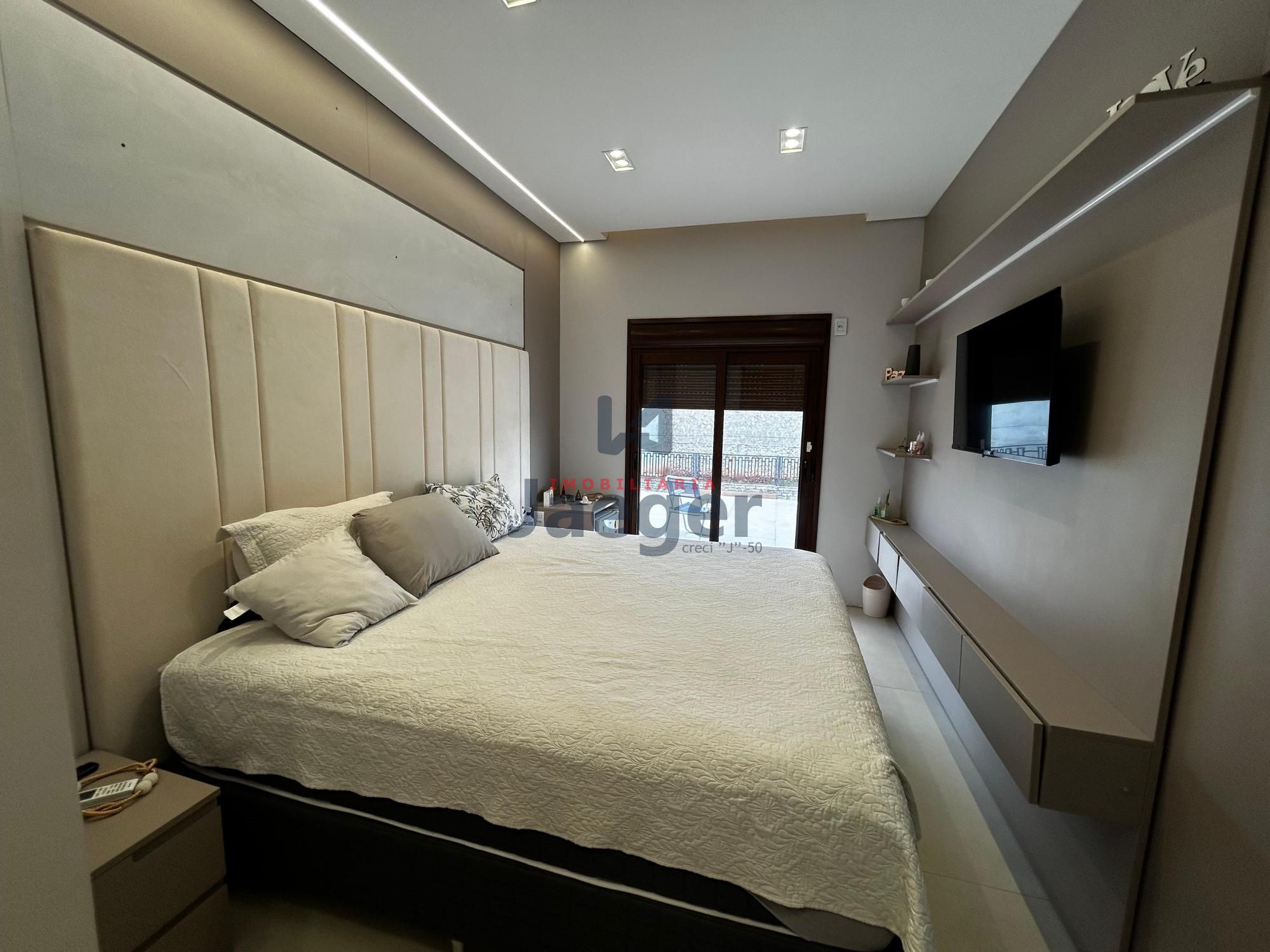 Casa, 4 quartos, 308 m² - Foto 33