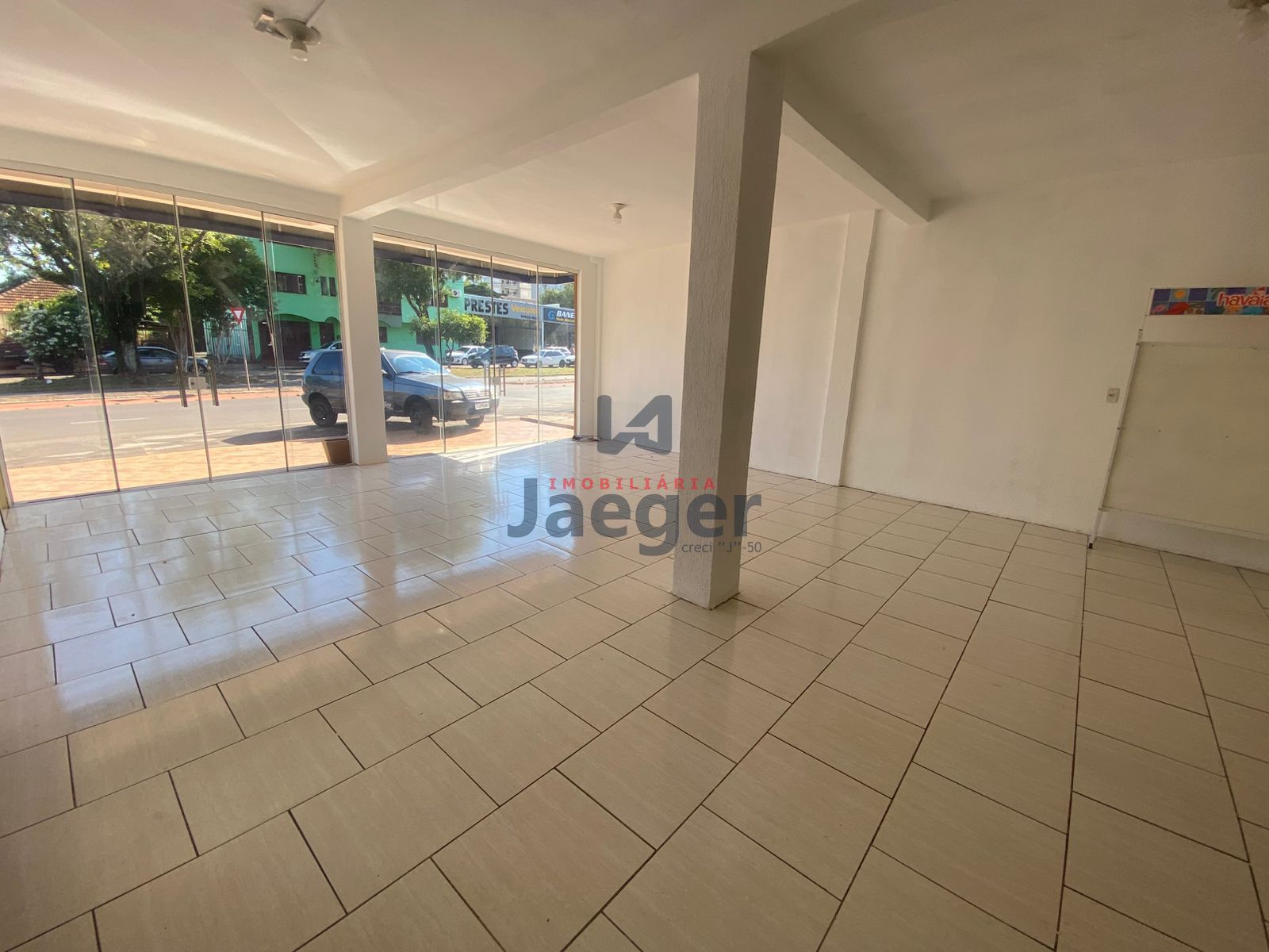 Conjunto Comercial-Sala para alugar com 2 quartos, 80m² - Foto 2