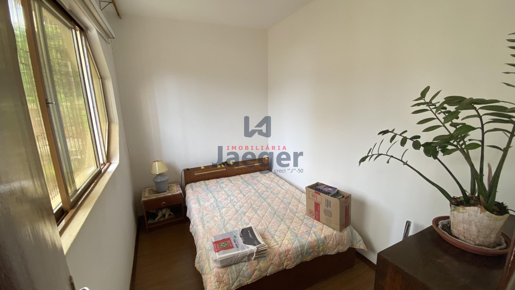 Casa à venda com 3 quartos, 167m² - Foto 4