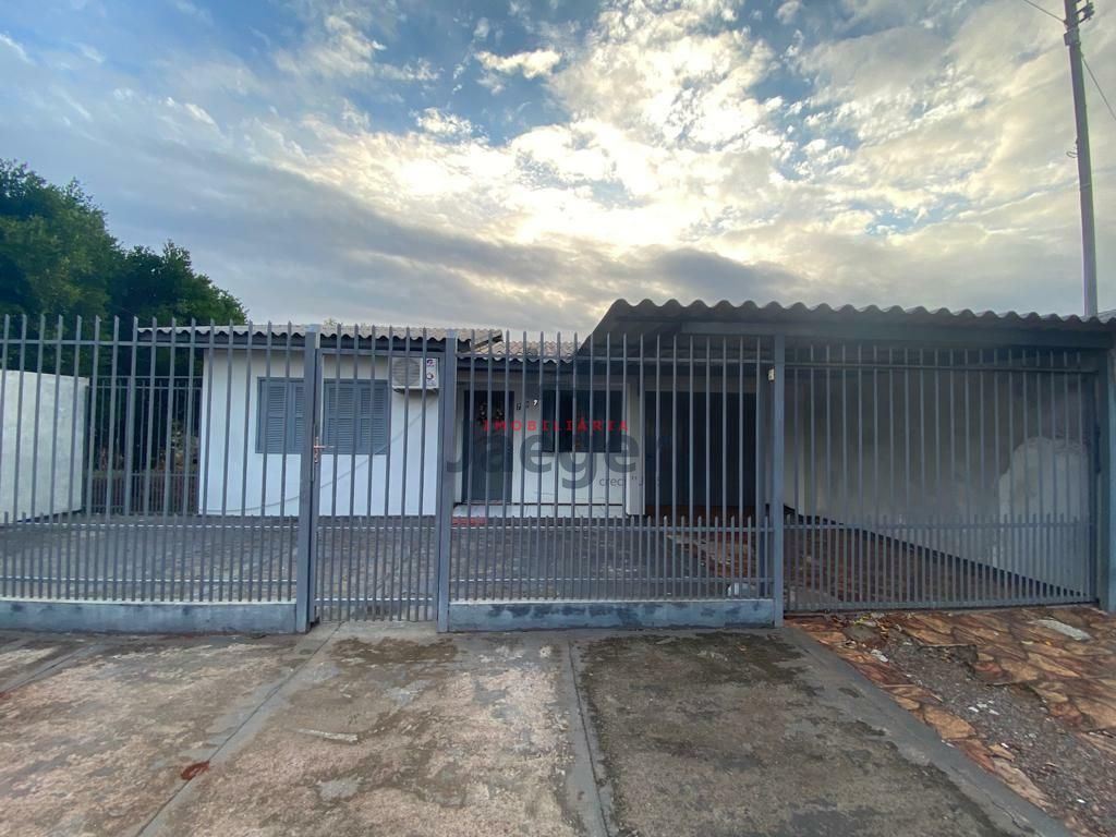 Casa à venda com 2 quartos, 96m² - Foto 2