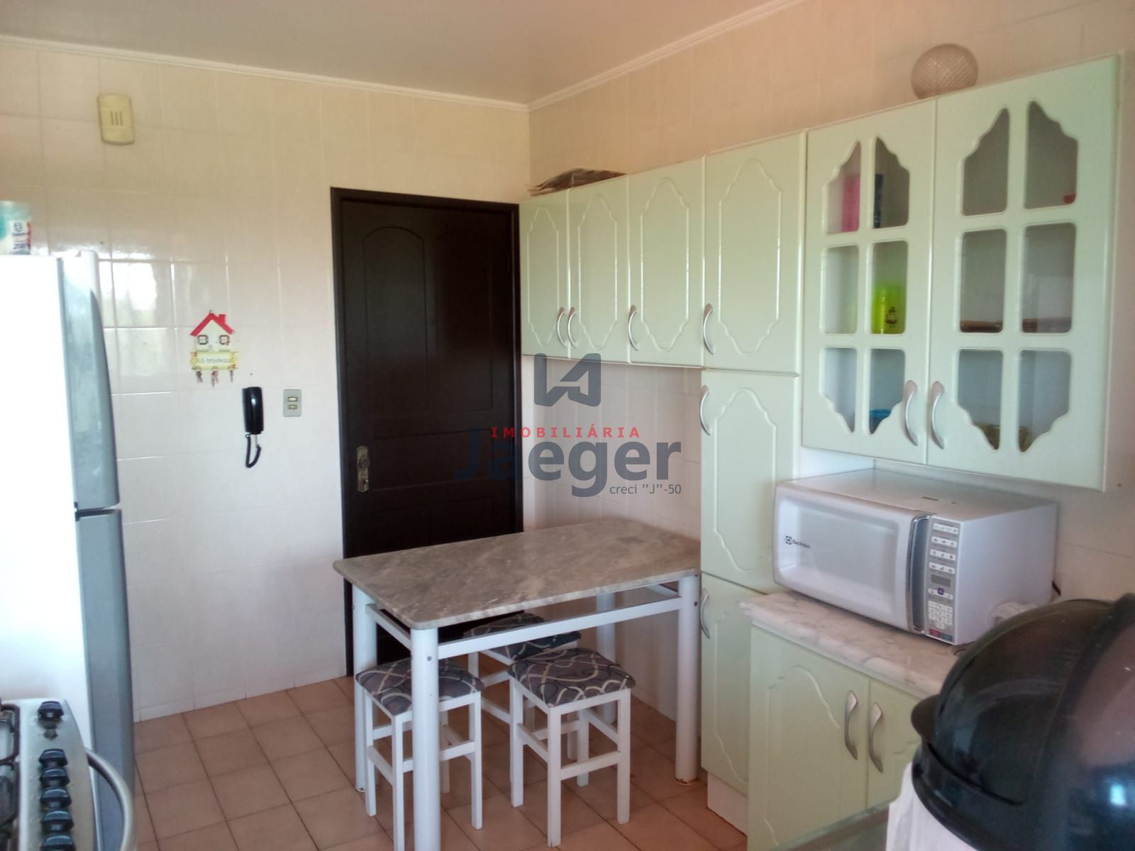 Apartamento à venda com 3 quartos, 103m² - Foto 4