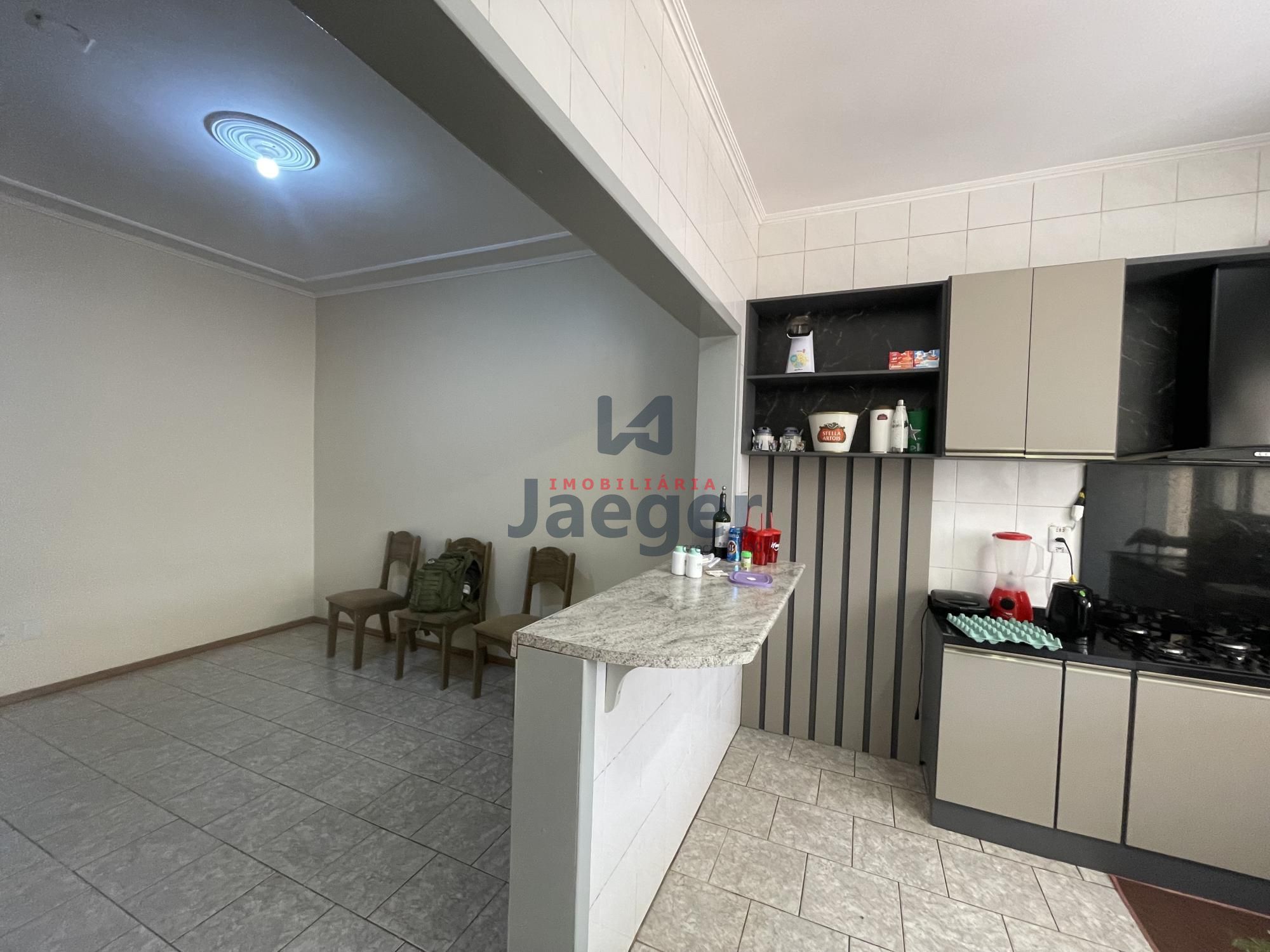 Apartamento à venda com 3 quartos, 137m² - Foto 11
