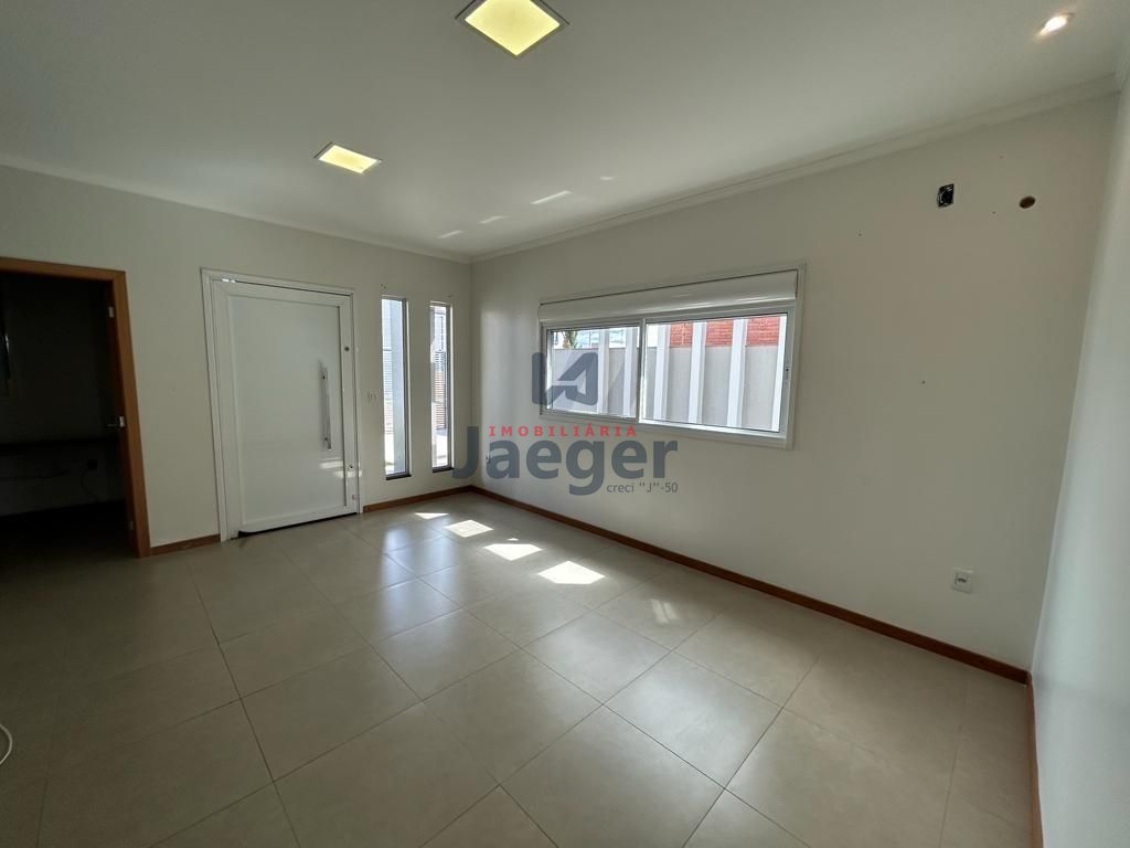 Casa à venda com 3 quartos, 175m² - Foto 5