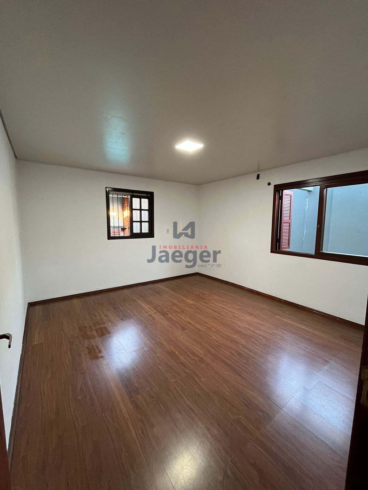 Casa à venda com 3 quartos, 249m² - Foto 7