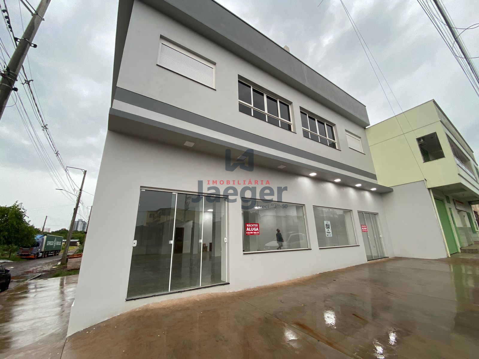 Conjunto Comercial-Sala para alugar com 1 quarto, 195m² - Foto 8