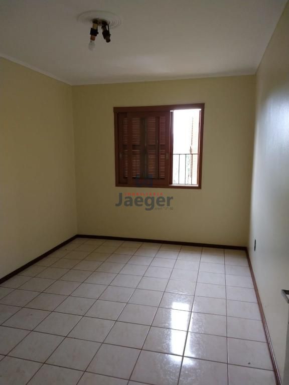 Apartamento à venda com 2 quartos, 80m² - Foto 5