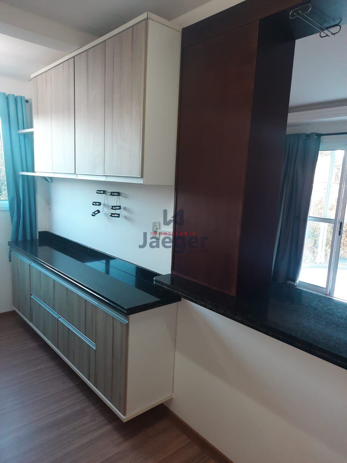 Apartamento à venda com 2 quartos, 80m² - Foto 1