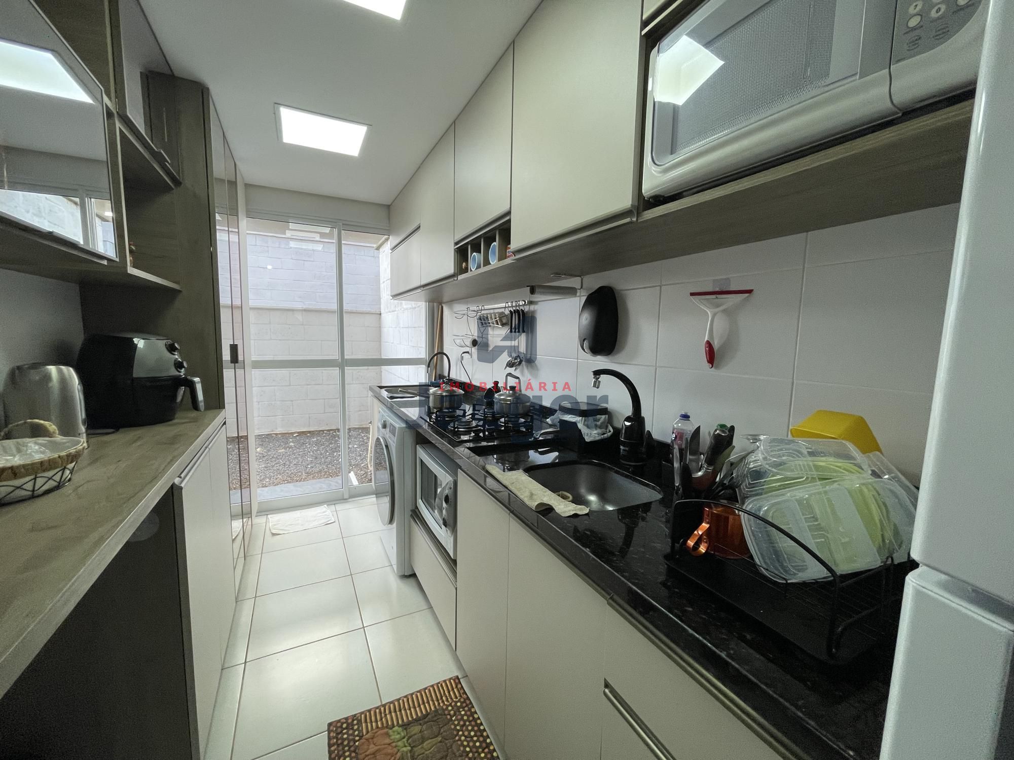 Apartamento à venda com 2 quartos, 55m² - Foto 3